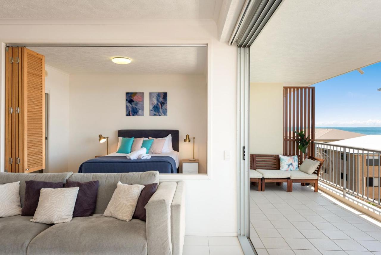 On The Beach Resort Bribie Island Woorim Exteriör bild