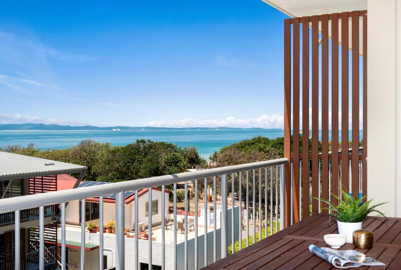 On The Beach Resort Bribie Island Woorim Exteriör bild
