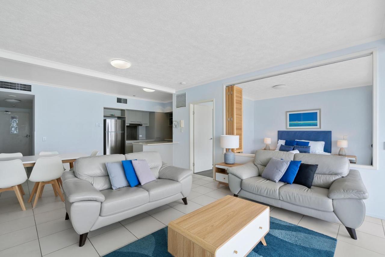 On The Beach Resort Bribie Island Woorim Exteriör bild