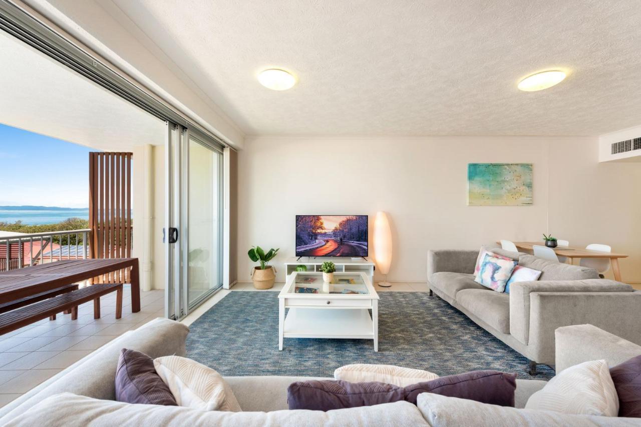 On The Beach Resort Bribie Island Woorim Exteriör bild