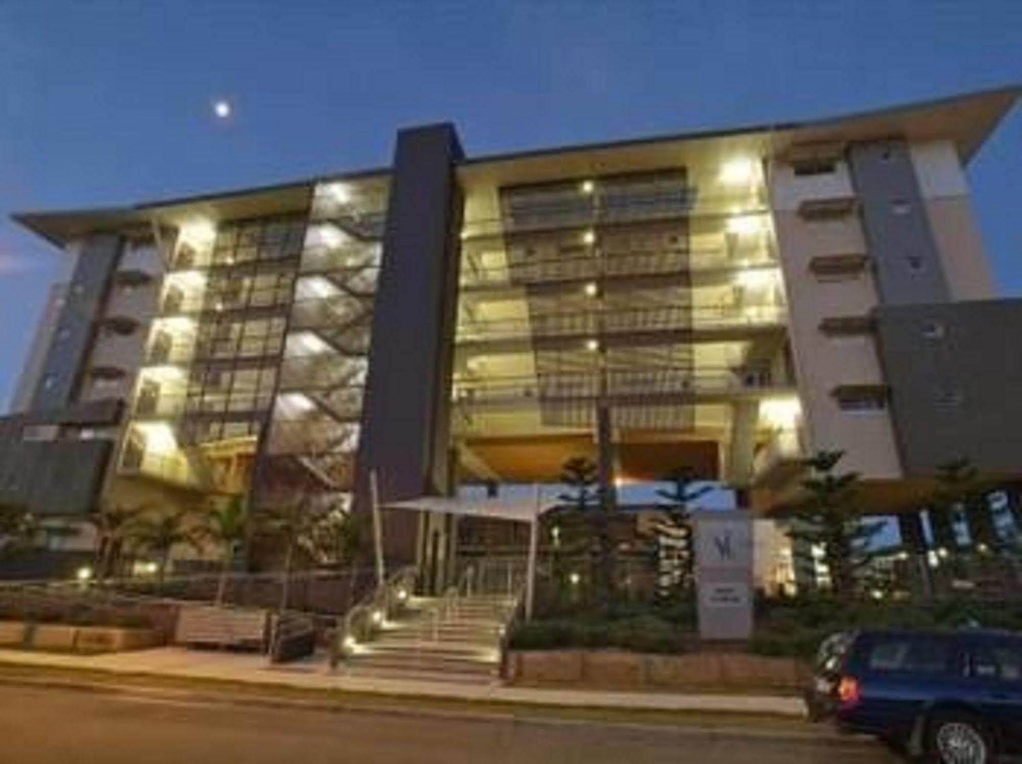 On The Beach Resort Bribie Island Woorim Exteriör bild