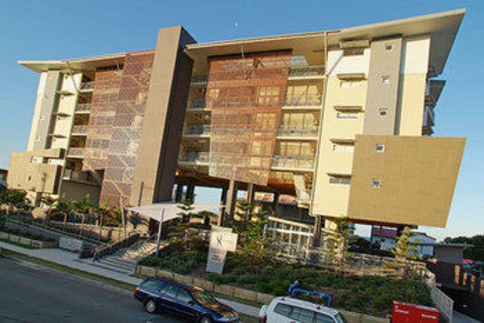 On The Beach Resort Bribie Island Woorim Exteriör bild