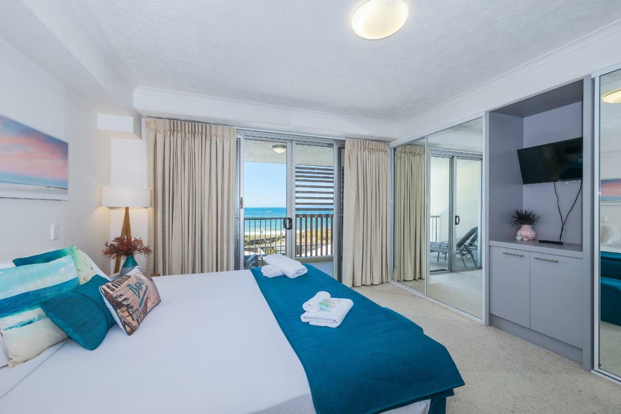 On The Beach Resort Bribie Island Woorim Exteriör bild