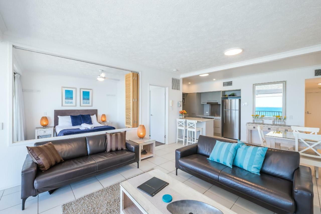 On The Beach Resort Bribie Island Woorim Exteriör bild