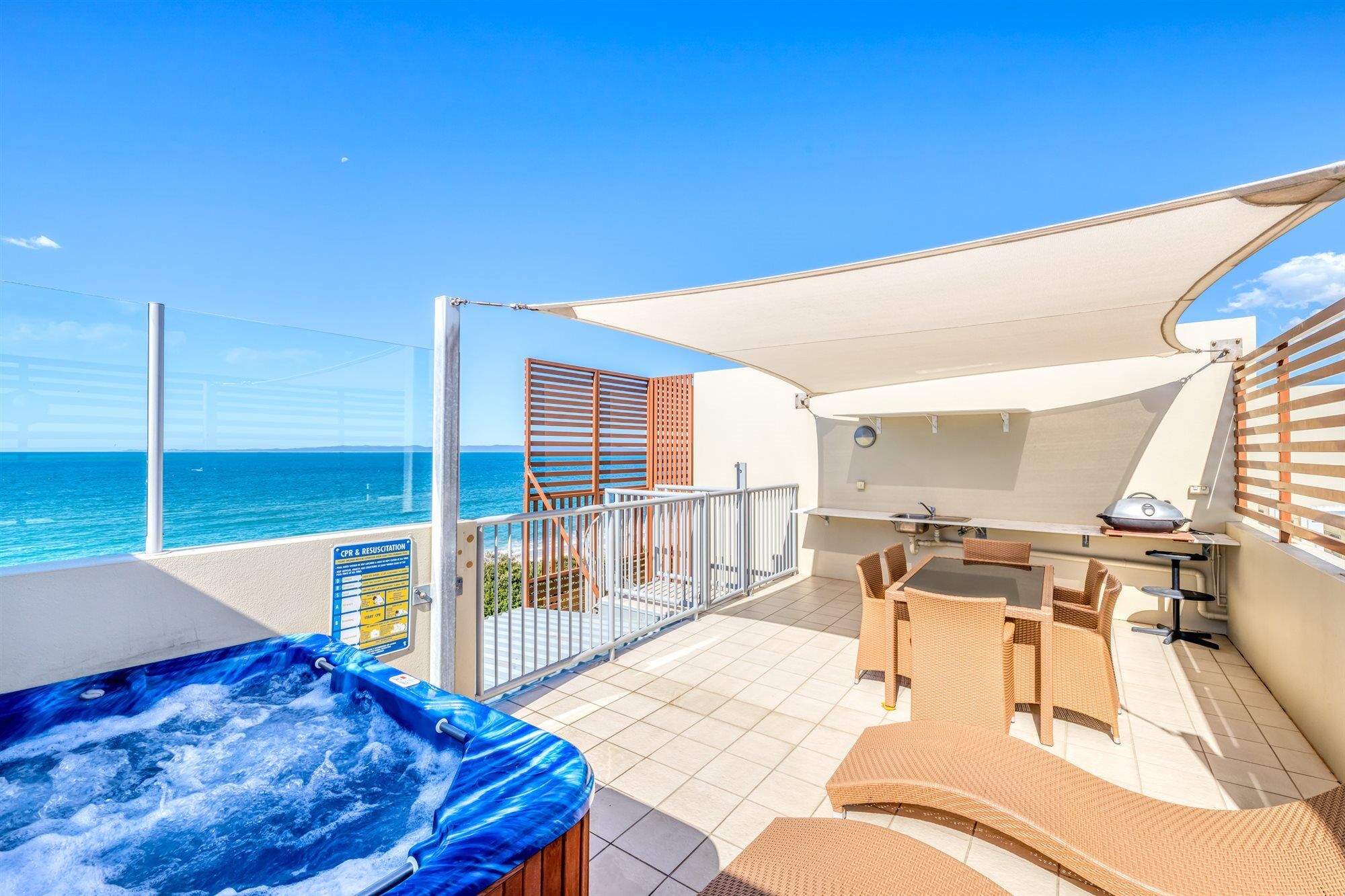 On The Beach Resort Bribie Island Woorim Exteriör bild